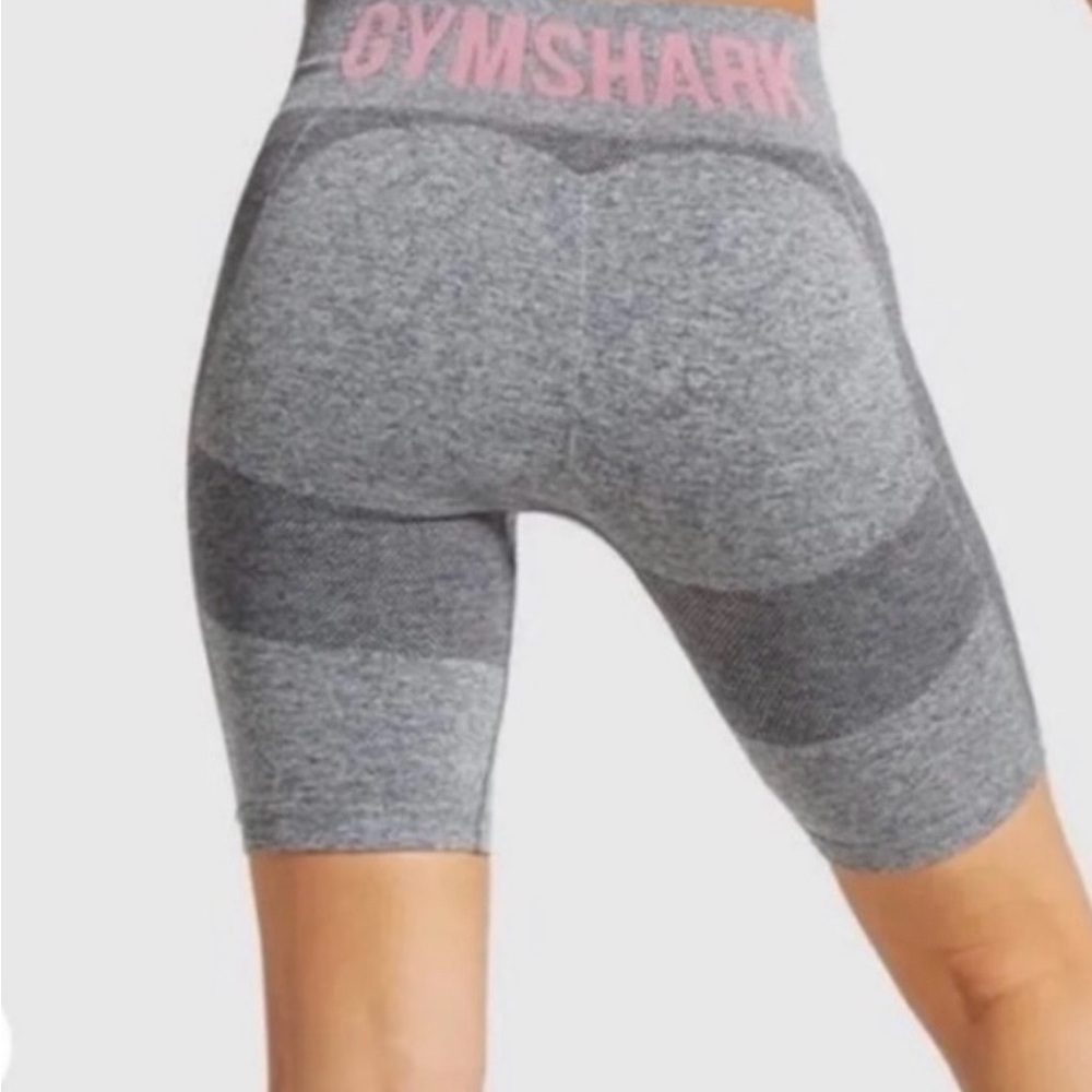 Gymshark Charcoal Grey Pink Flex Cycling Shorts - Picture 3 of 3